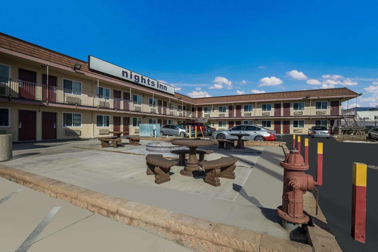 Rodeway Inn San Bernardino & Redlands Exterior photo